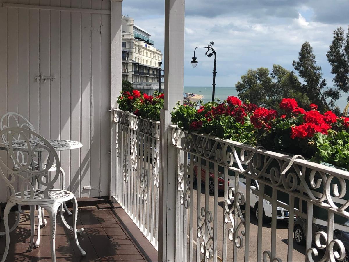 Pier View Self Catering Luxury Apartments Southend-on-Sea Exterior foto